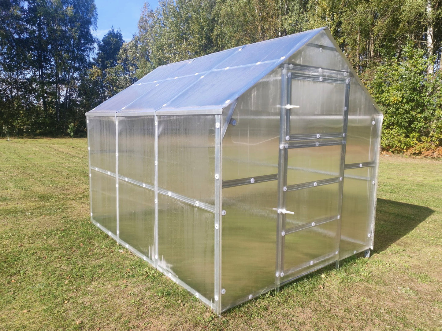 Kasvihuone Omega House 7,05 m²