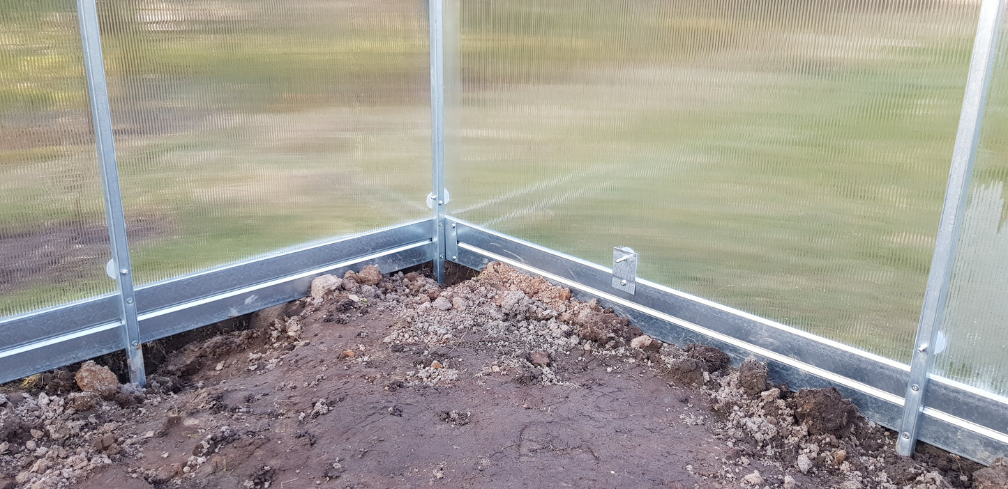 Kasvihuone Quadra Strong 18 m²