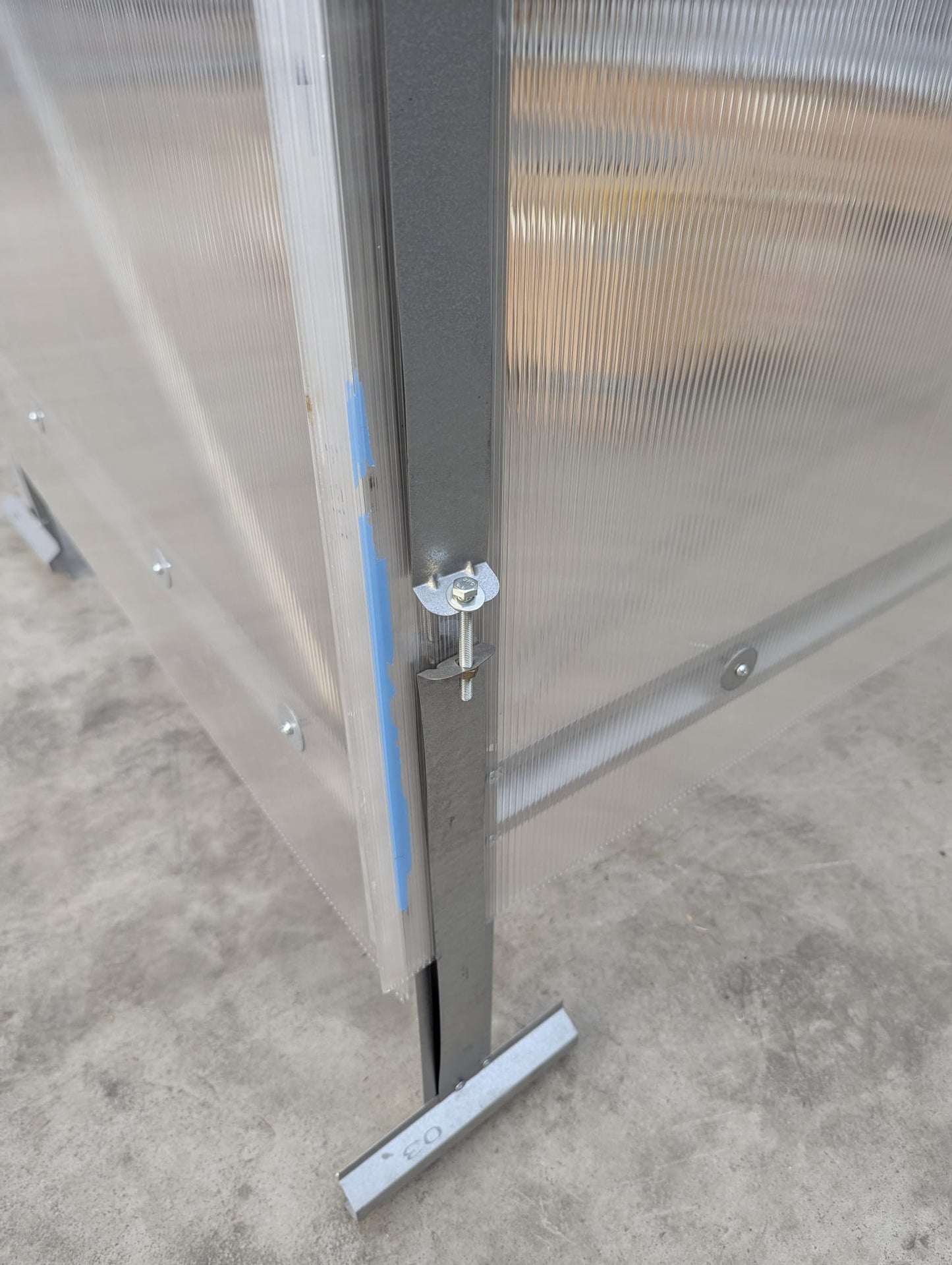 Kasvihuone Strong Lux 12 m² 6 mm